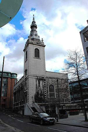 St Nicholas Cole Abbey - Exterior View